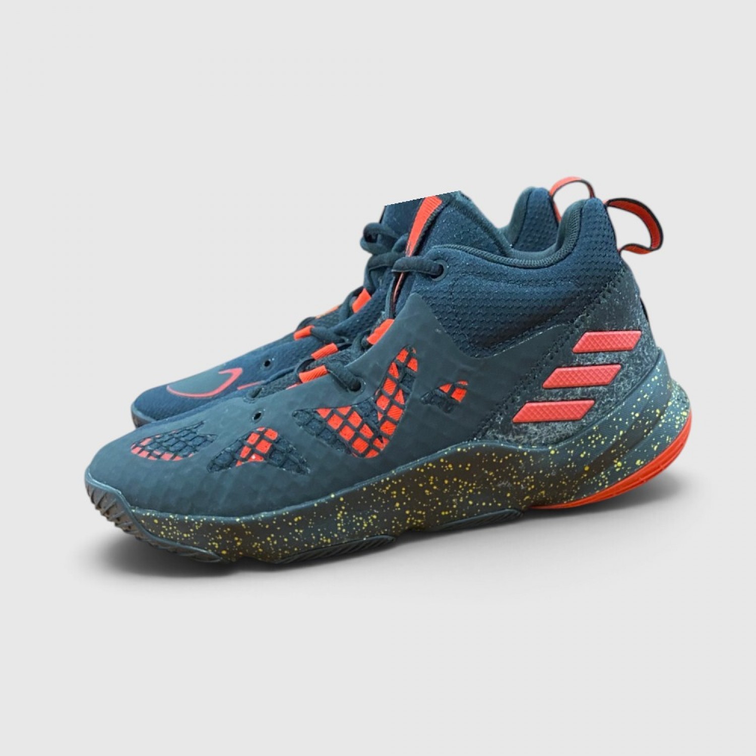 Adidas D.O.N. Issue #3  / Pre-Owned