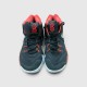 Nike Kyrie 4 / Pre-Owned